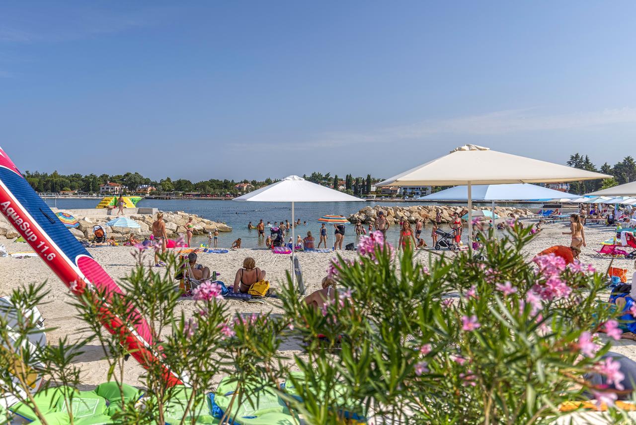 Pinia Sunny By Valamar Apartman